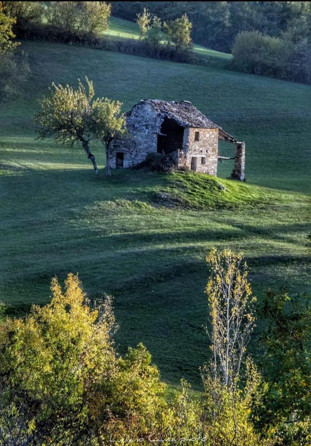 La Casa Della Lavanda Borgo Adorno Exterior photo